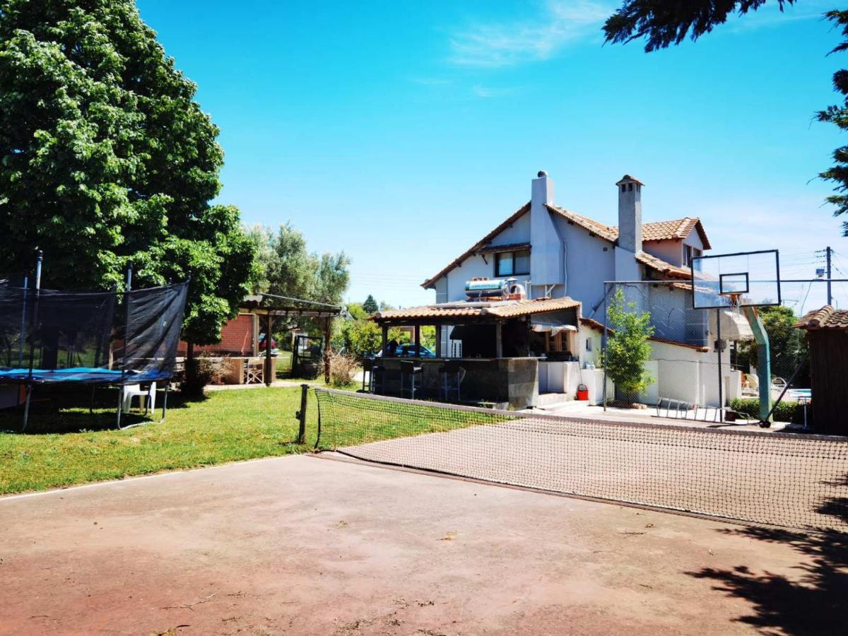 Rural Villa Private Pool, Bbq, Court ,20' Airport Nea Kallikrateia Dış mekan fotoğraf