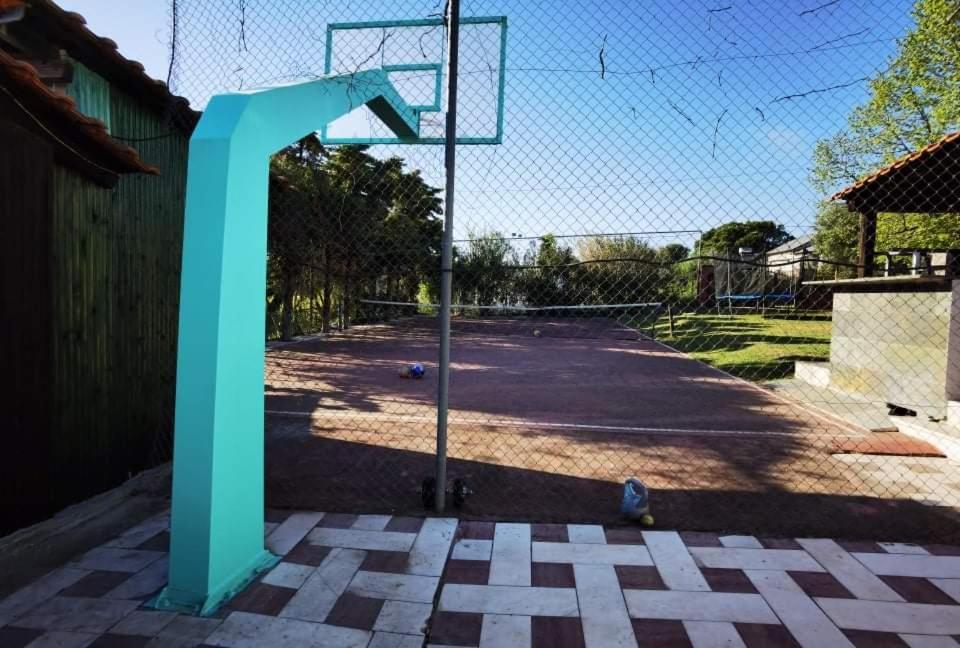 Rural Villa Private Pool, Bbq, Court ,20' Airport Nea Kallikrateia Dış mekan fotoğraf