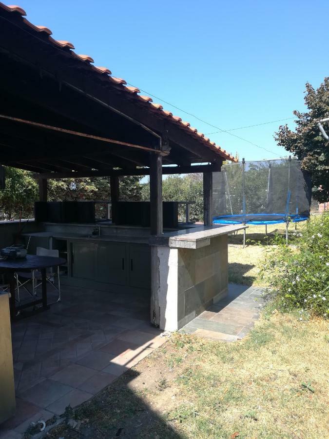 Rural Villa Private Pool, Bbq, Court ,20' Airport Nea Kallikrateia Dış mekan fotoğraf