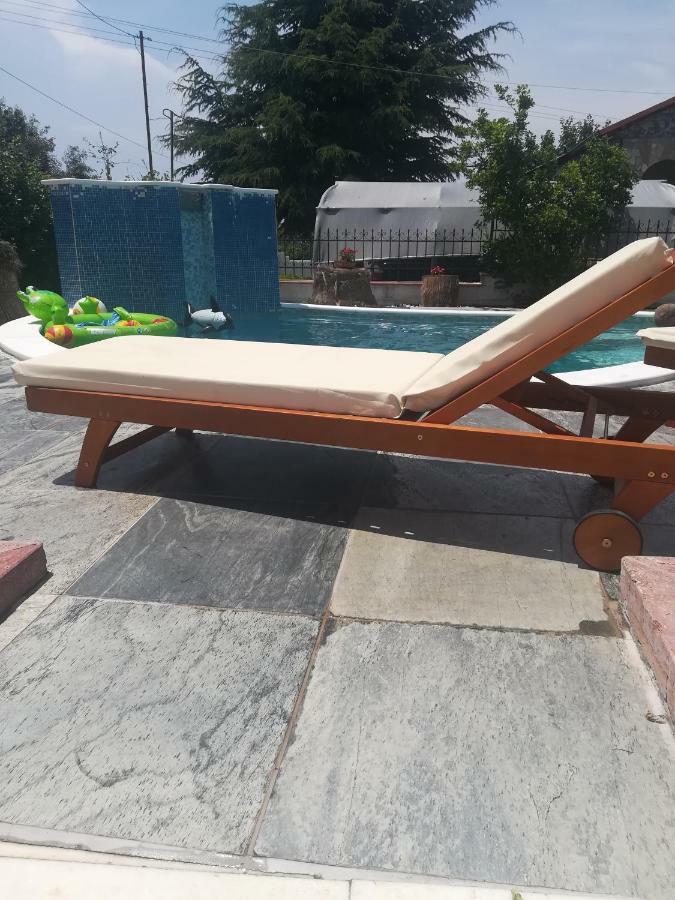 Rural Villa Private Pool, Bbq, Court ,20' Airport Nea Kallikrateia Dış mekan fotoğraf